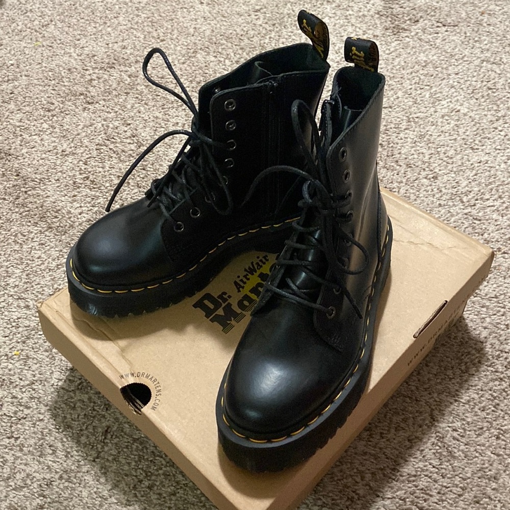 Dr. Martens Jadon Platform Boot - New without Tags